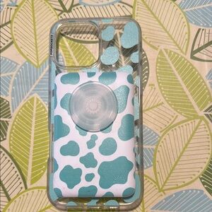 PopSocket Blue and White Phone Case with Modern Design